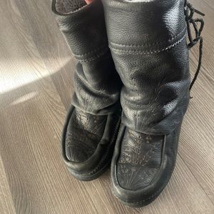 Manitoba Mukluks Women’s Tamarack Winter Boots Size US 6